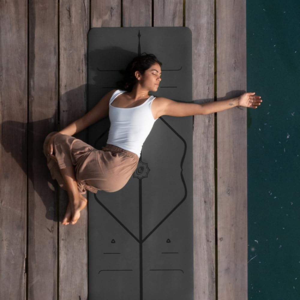Liforme Original Yoga Mat with Alignment System and Bag