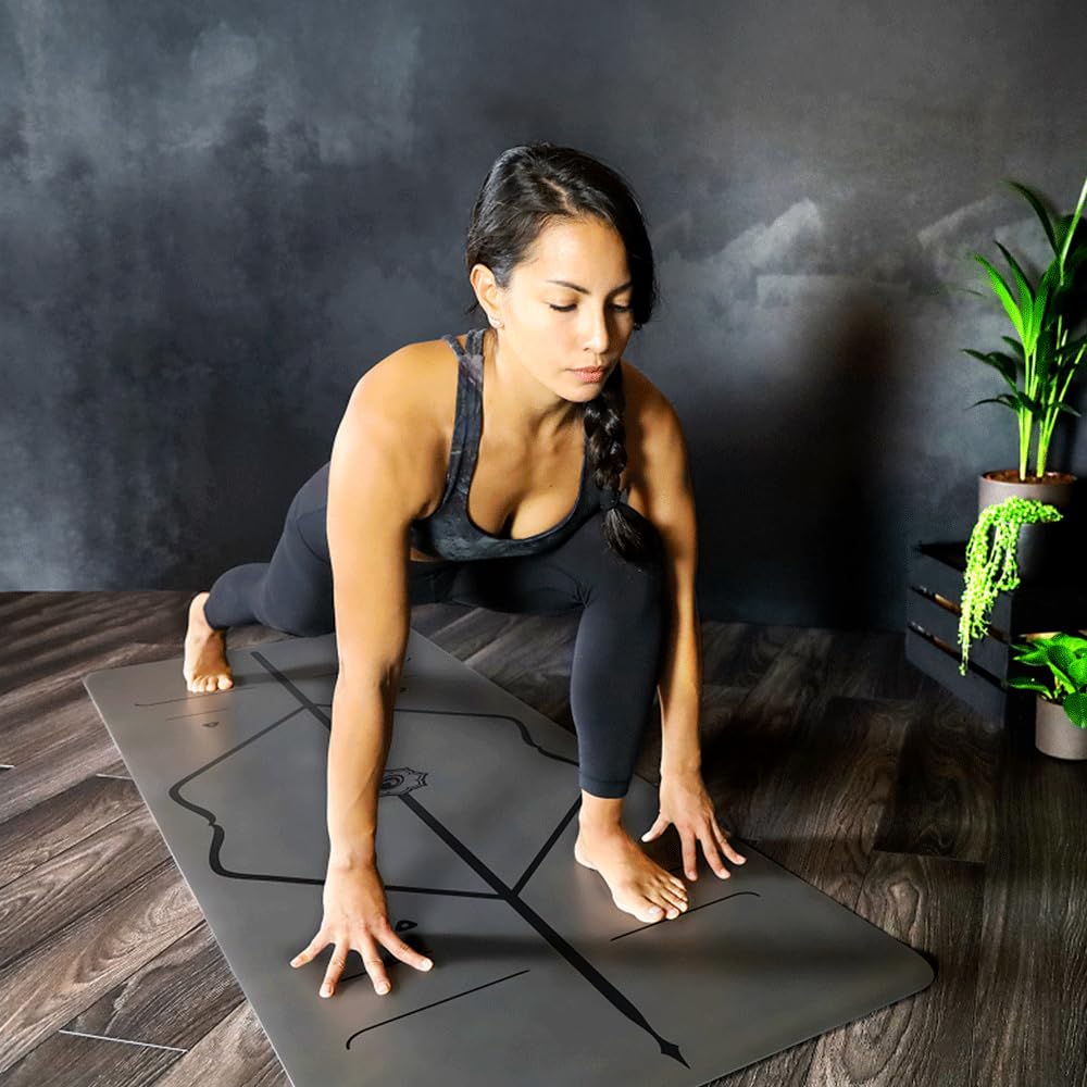 Liforme Original Yoga Mat with Alignment System and Bag