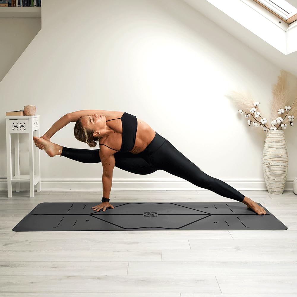 Liforme Original Yoga Mat with Alignment System and Bag